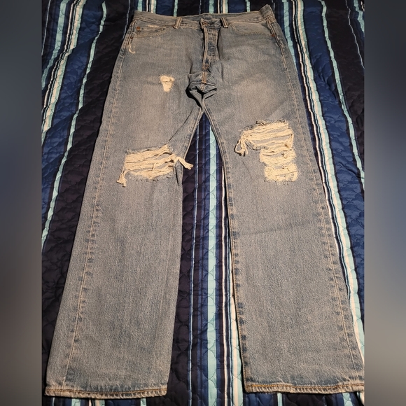 Levi's 34×30 blue 501 - Picture 2 of 2